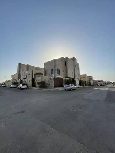 11 Bedroom Villa for Sale in Al Rihab, Buraydah Al Qassim Region - Villa For Sale in Al Rihab, Buraydah Al Qassim Region