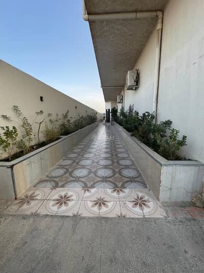 Office for Rent in East Riyadh, Riyadh - Office for rent in Al-Munqiyah, Riyadh