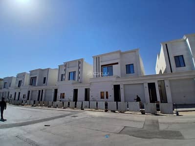 فیلا 9 غرف نوم للبيع في شرق الرياض، الرياض - 9 غرف نوم فيلا للبيع في الخليج