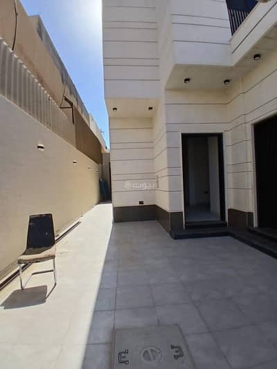 8 Bedroom Villa for Sale in East Riyadh, Riyadh - 8 bedroom villa for sale in Córdoba