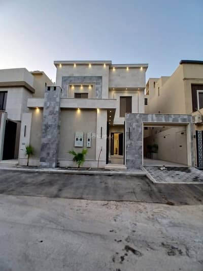 3 Bedroom Villa for Sale in East Riyadh, Riyadh - For those desiring distinction and luxury in housing, Sky House Real Estate Marketing Company offers you Code \ 212. Location / Al-Rimal, Tanall Plan. Type / Villa with internal stairs and two apartments. Area / 380. Facade / Southern 15.