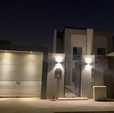 4 Bedroom Floor for Rent in South Riyadh, Riyadh - Floor For Rent in Okaz, Riyadh