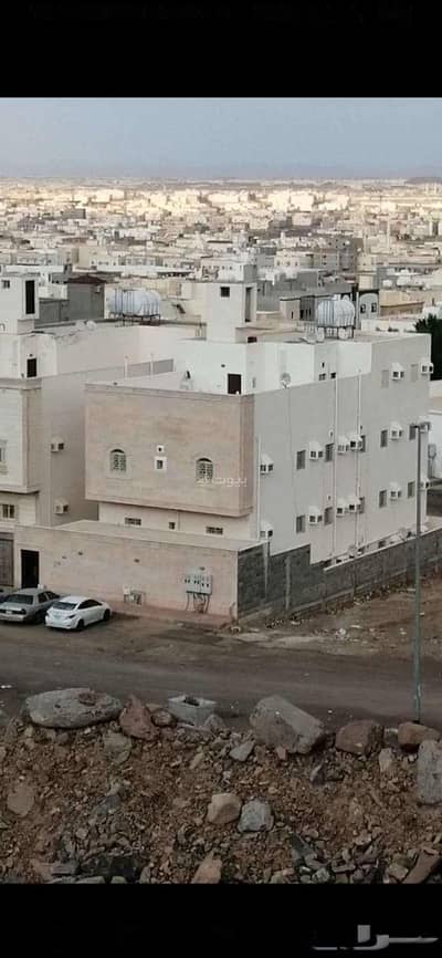 عمارة سكنية 11 غرف نوم للبيع في بني بياضة، المدينة المنورة - مبنى سكني للبيع في بني بيداح، المدينة المنورة