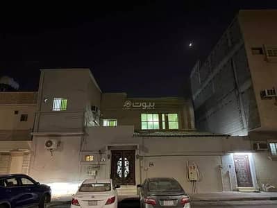 11 Bedroom Residential Building for Sale in Thuqbah, Al Khobar - Building for sale on Al-Dhariyah Street, Al-Thuqbah neighborhood, Al Khobar city, Eastern Province