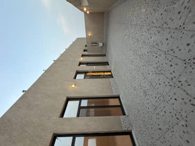 6 Bedroom Villa for Sale in North Jeddah, Jeddah - Villa Roof for sale in Al Safa neighborhood with 6 rooms