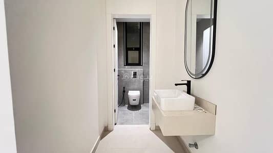 فیلا 5 غرف نوم للايجار في شمال الرياض، الرياض - تاون هاوس فاخر ومميز للإيجار – حي العارض | 184 م² | 3 غرف نوم | واجهة غربية وشرقية