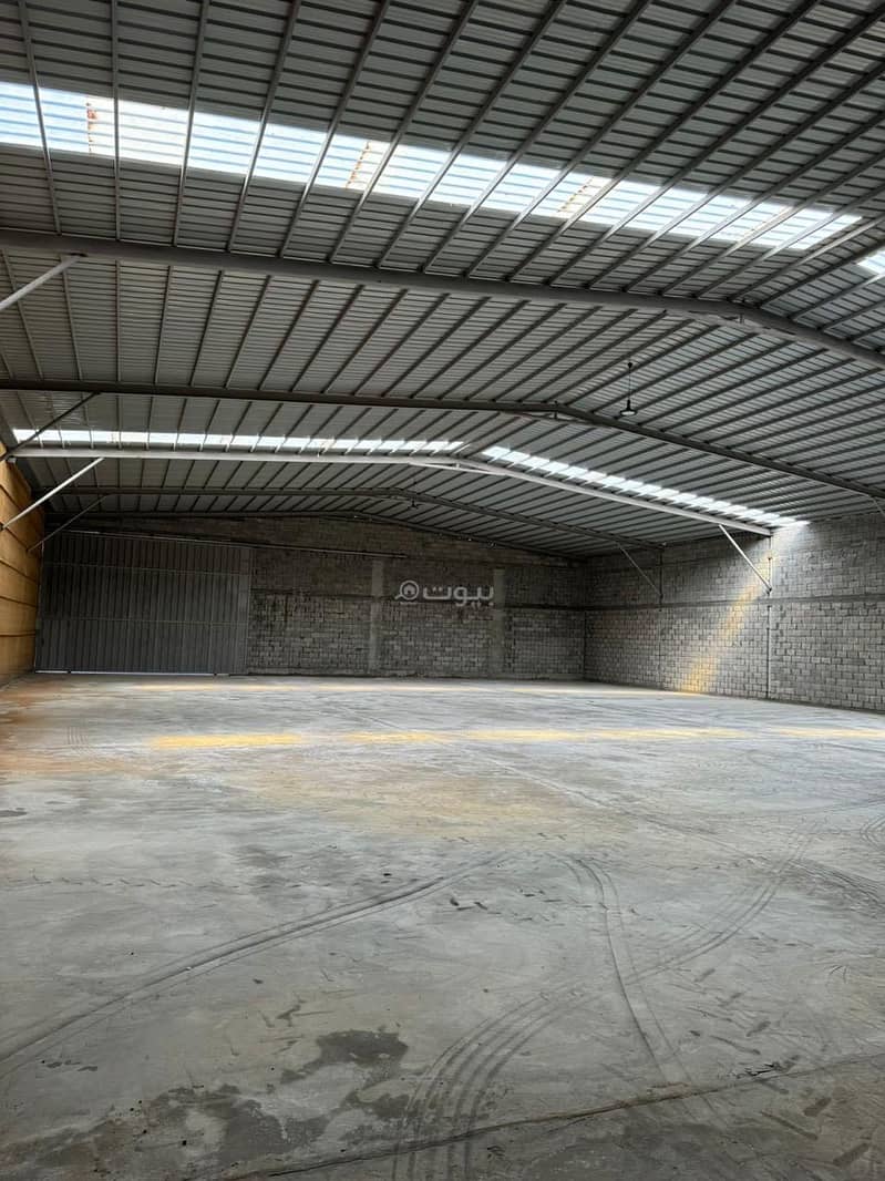 Warehouse in Thadiq Warehouse in Thadiq