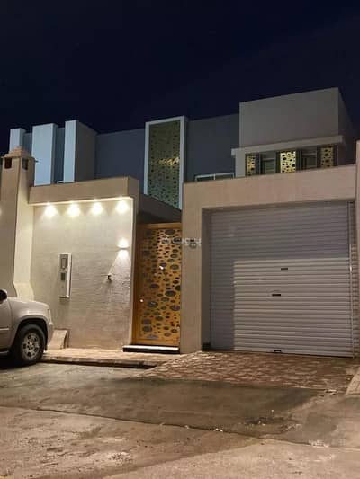 فیلا 5 غرف نوم للايجار في جنوب الرياض، الرياض - فيلا للإيجار في شارع عباس الجوهري, حي عكاظ, مدينة الرياض, منطقة الرياض