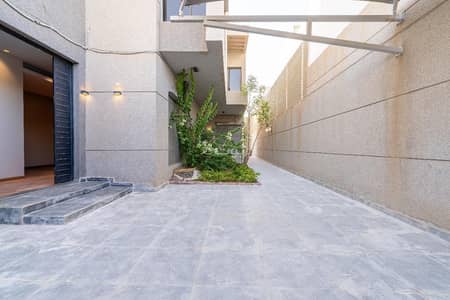 7 Bedroom Villa for Rent in North Riyadh, Riyadh - Villa for rent in Al Yasmeen, Riyadh
