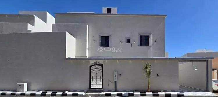 8 Bedroom Villa For Sale in Waset, Taif
