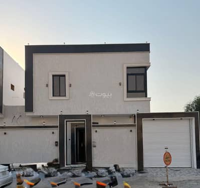 7 Bedroom Villa for Sale in South Jeddah, Jeddah - Villa for sale in Al Qryniah, South Jeddah
