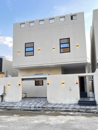 7 Bedroom Villa for Sale in Al Qashashia Al Jadid, Makkah - Luxury villa for sale