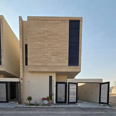 8 Bedroom Villa for Sale in West Riyadh, Riyadh - Luxurious villa for sale in Al-Mahdiya neighborhood - West Riyadh