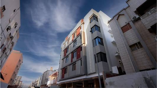 3 Bedroom Flat for Sale in North Jeddah, Jeddah - Luxurious apartment for sale in Al-Rabwa neighborhood