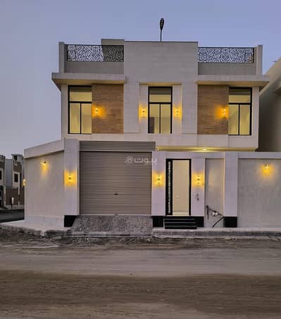 10 Bedroom Villa for Sale in North Jeddah, Jeddah - Luxury villa for sale in Al-Rahmaniya district