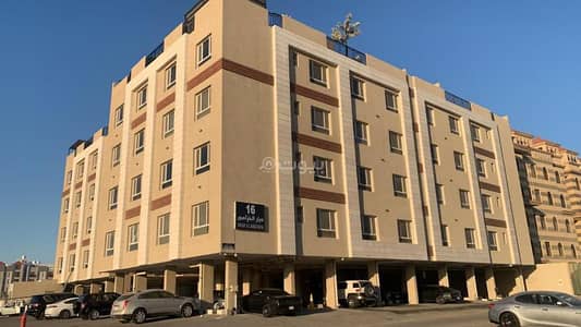 3 Bedroom Flat for Sale in Al Hamra, Al Khobar - Unique apartment for sale