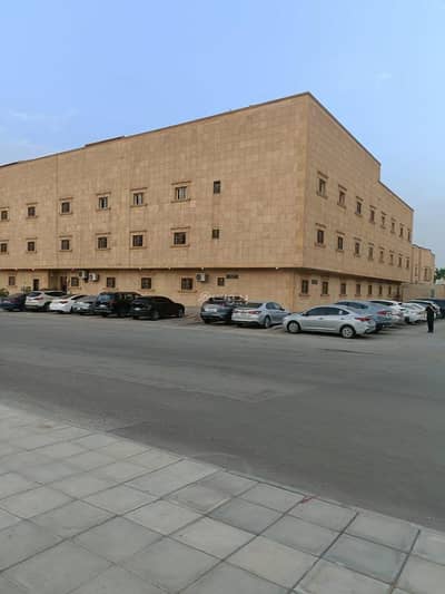 شقة 3 غرف نوم للبيع في شرق الرياض، الرياض - شقة مميزة للبيع حي الحمراء – موقع حيوي وخدمات متكاملة السعر بعد التخفيض:** 850,000 ريال