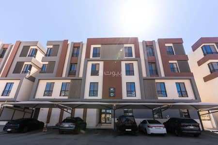 3 Bedroom Flat for Sale in East Riyadh, Riyadh - Apartment for sale in Al-Yarmouk neighborhood – a distinctive location with extra private space