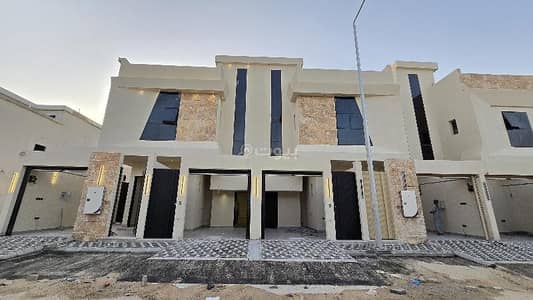 دور 5 غرف نوم للبيع في غرب الرياض، الرياض - للبيع دور علوي مع ملحق بحي ديراب مخطط المها