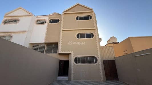 6 Bedroom Villa for Sale in Al Safa District, Buraydah Al Qassim Region - Duplex with independent entrances for each floor