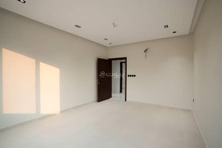 7 Bedroom Residential Building for Sale in Al Hamraa District, Makkah - A residential building consisting of 5 luxury apartments for sale in Al-Hamra neighborhood, Mecca. 7 Bedroom Residential Building for Sale in Al Hamraa District, Makkah - A residential building consisting of 5 luxury apartments for sale in Al-Hamra neighborhood, Mecca.