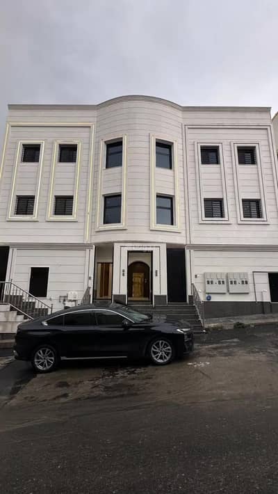 5 Bedroom Apartment for Sale in Al Marooj, Abha - Studio Apartment For Sale in Al Marooj, Abha 5 Bedroom Apartment for Sale in Al Marooj, Abha - Studio Apartment For Sale in Al Marooj, Abha