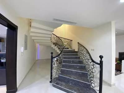 5 Bedroom Villa for Sale in Al Masif, Unayzah - Villa For Sale in Al Masif, Unayzah