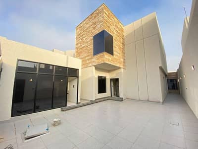 5 Bedroom Villa for Sale in Al Manar, Unayzah - For sale, a villa in Al-Manar neighborhood in Unaizah.