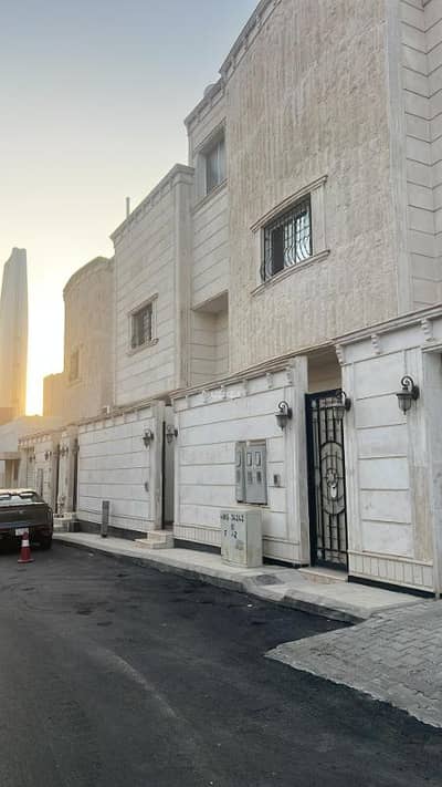 1 Bedroom Flat for Rent in North Riyadh, Riyadh - One-bedroom apartment with a hall and private roof - Al Olaya - Riyadh