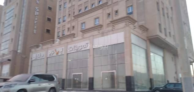 Showroom for Rent in Al Shati Al Gharbi, Dammam - Exhibition building for rent in West Coast, Dammam