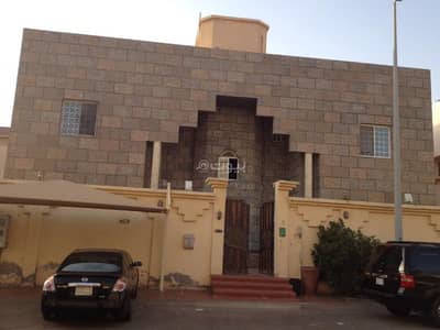 8 Bedroom Villa for Sale in North Jeddah, Jeddah - For sale, a villa (apartment system) in (Jeddah), Al-Basatin neighborhood (3)