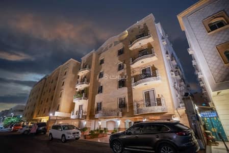 6 Bedroom Villa for Sale in North Jeddah, Jeddah - Rooftop villas for sale