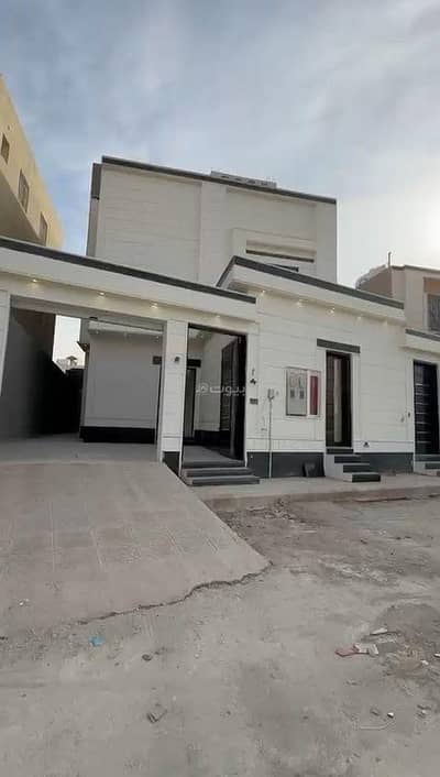 7 Bedroom Villa for Sale in East Riyadh, Riyadh - Villa for sale in Al Bayaan neighborhood