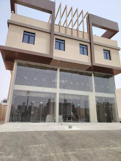 Showroom for Rent in North Jeddah, Jeddah - For rent, three complete commercial shops in North Obhor, Al-Yaqout neighborhood.