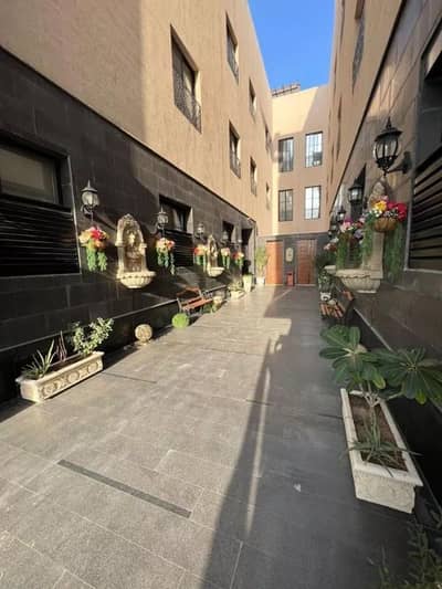 3 Bedroom Flat for Rent in East Riyadh, Riyadh - Apartment for rent on Baalbek Street, Granada Neighborhood, Riyadh City, Riyadh Region