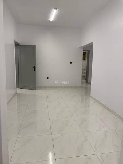 عمارة سكنية  للايجار في شمال الرياض، الرياض - مبنى للإيجار في العليا، الرياض