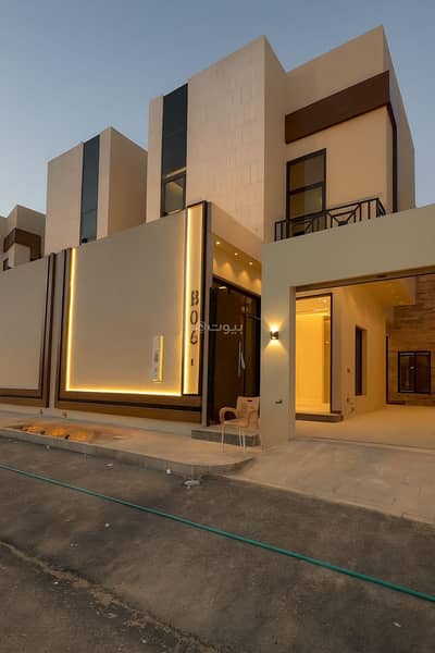 6 Bedroom Villa for Sale in East Riyadh, Riyadh - Luxury villa for sale in Al Janadriyah neighborhood
