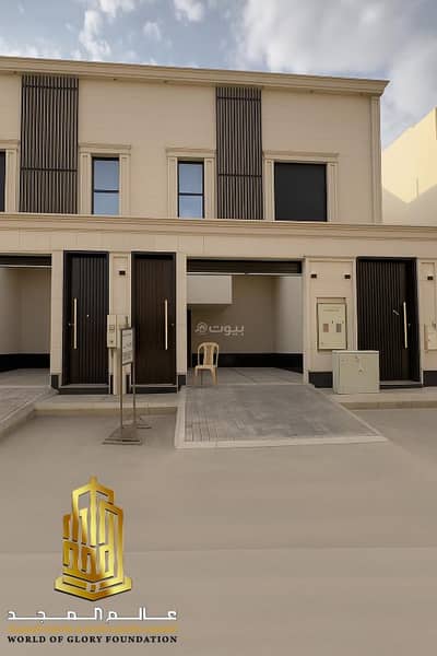 4 Bedroom Villa for Sale in East Riyadh, Riyadh - Villa For Sale in Al Janadriyah, Riyadh
