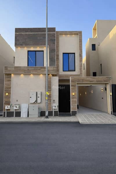 دور 3 غرف نوم للبيع في شرق الرياض، الرياض - 3 غرف نوم أدوار للبيع في الجنادرية