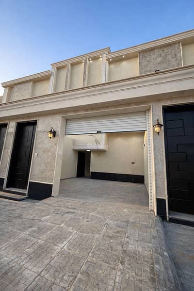 3 Bedroom Villa for Sale in South Riyadh, Riyadh - Villa consisting of 3 bedrooms for sale in Tayba