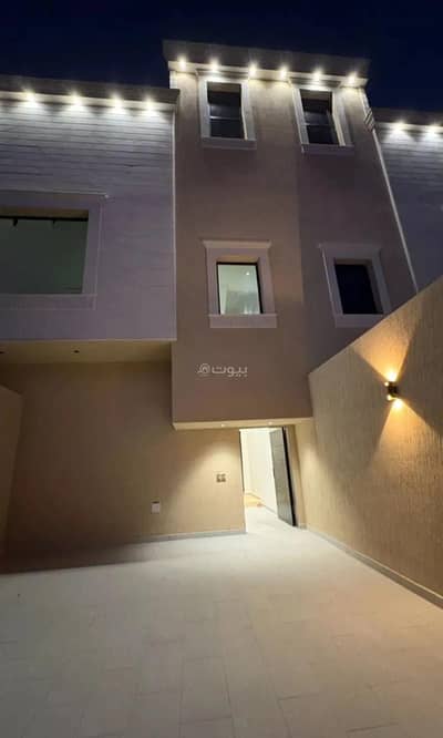 3 Bedroom Flat for Sale in South Riyadh, Riyadh - Apartment For Sale in Okaz, Riyadh