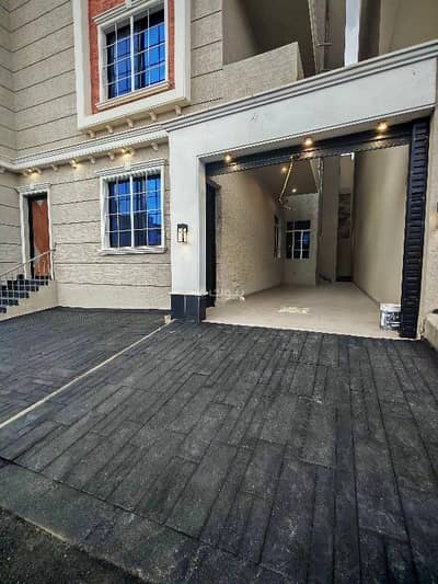 دور 3 غرف نوم للبيع في الروابي، أبها - طابق للبيع في الروابي، أبها