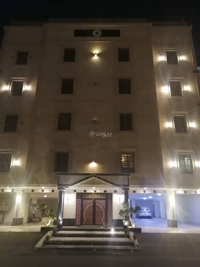 شقة 5 غرف نوم للبيع في شمال جدة، جدة - للبيع شقة روف كبيرة جدة التيسير