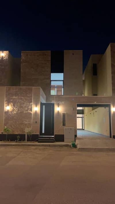 6 Bedroom Villa for Sale in West Riyadh, Riyadh - Distinctive villa for sale in the Al-Awali Al-Dhahabi neighborhood, Riyadh