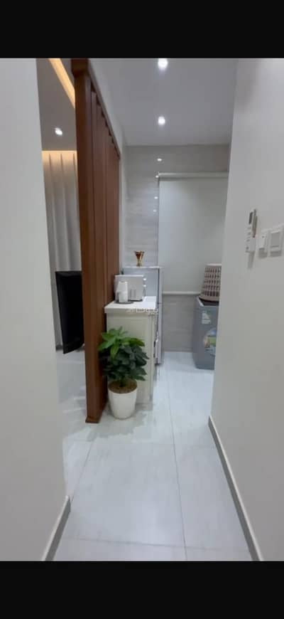2 Bedroom Apartment for Rent in West Riyadh, Riyadh - Furnished apartment for rent - one bedroom and a living room in a prime location!