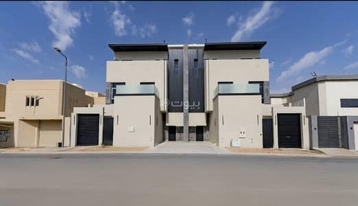 3 Bedroom Floor for Sale in East Riyadh, Riyadh - A house and a half for sale in Al Rayyan neighborhood, Riyadh
