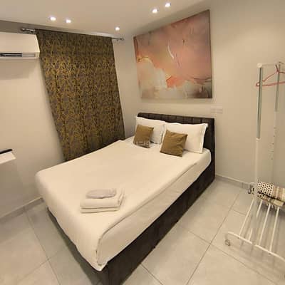 1 Bedroom Flat for Rent in Riyadh - Small studio in the center of Riyadh AQY7