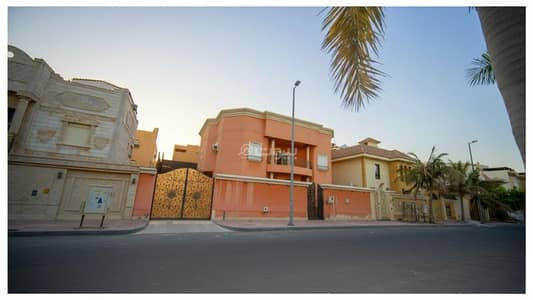 9 Bedroom Villa for Sale in North Jeddah, Jeddah - Luxury villa for sale – Al Shatea neighborhood, Jeddah