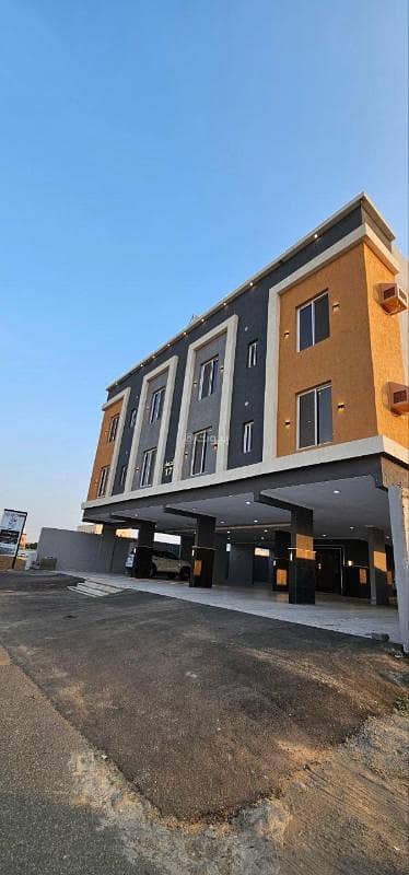 5 Bedroom Flat for Sale in North Jeddah, Jeddah - Apartment for sale in Al-Wafa district, Jeddah