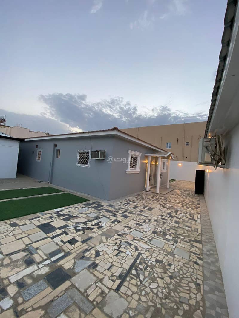 Villa for sale in Riha District, Taif